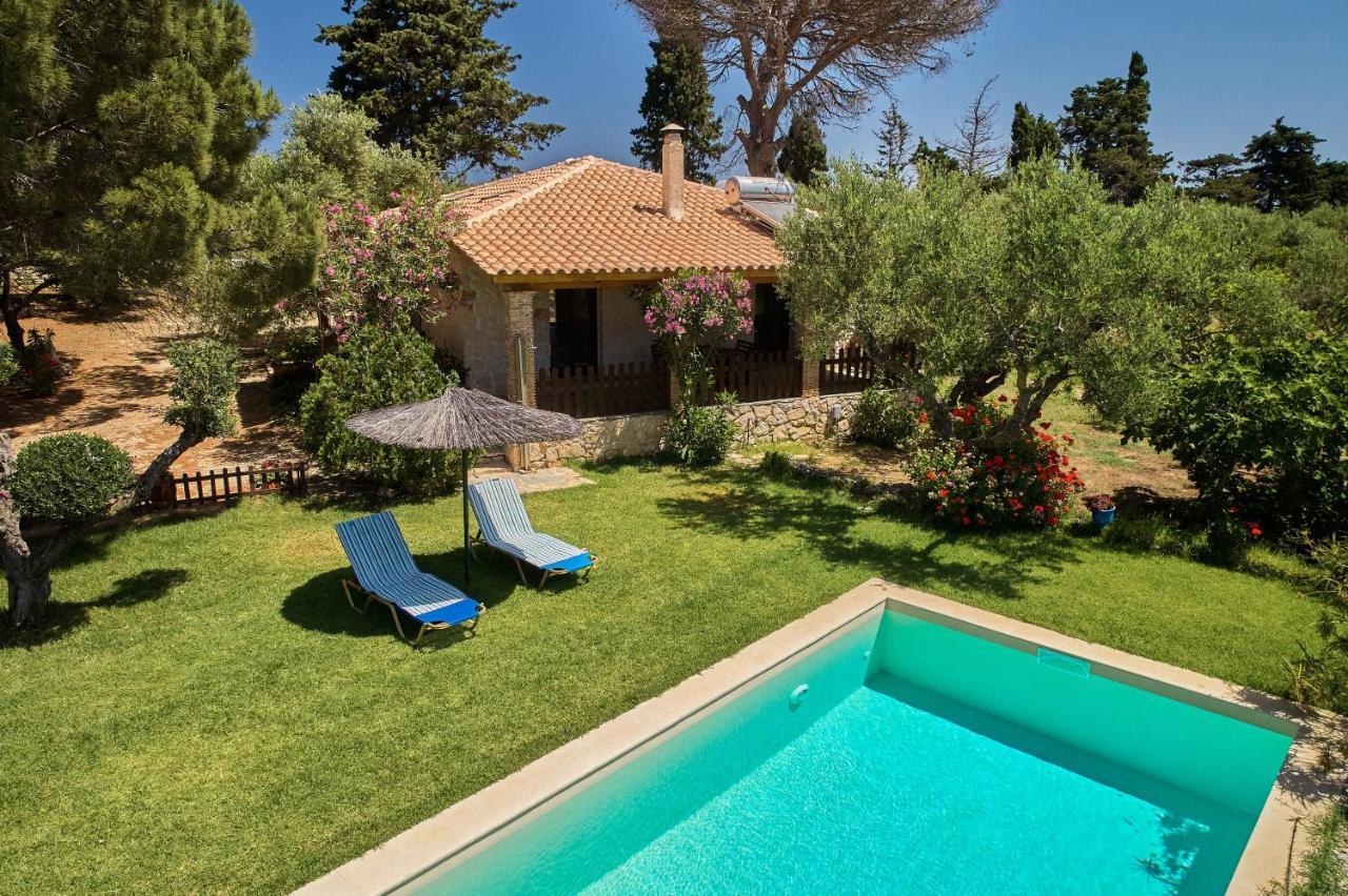 Gerakas Stone House Villa Vasilikí
